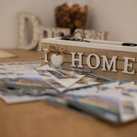 Spacious, Free Parking, 3min Beach, Flora Panorama 아파트 부르가스