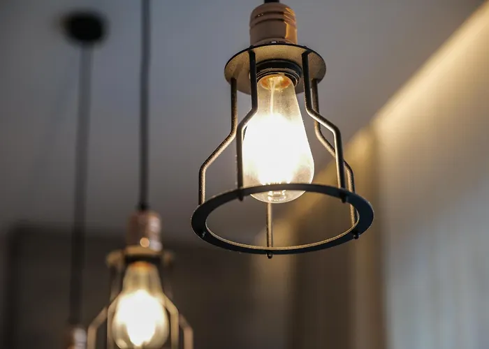 Spacious, Free Parking, 3min Beach, Flora Panorama *