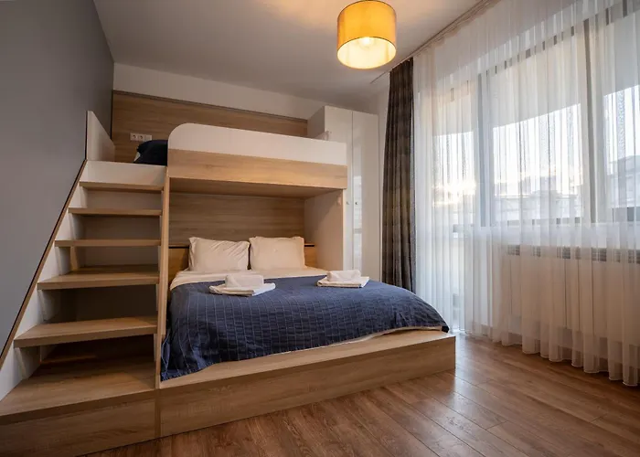 Spacious, Free Parking, 3min Beach, Flora Panorama * Burgasz